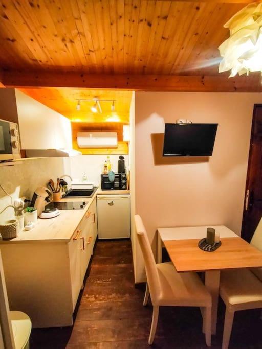 Le Chalet Sous L'Olivier Boulbon Extérieur photo
